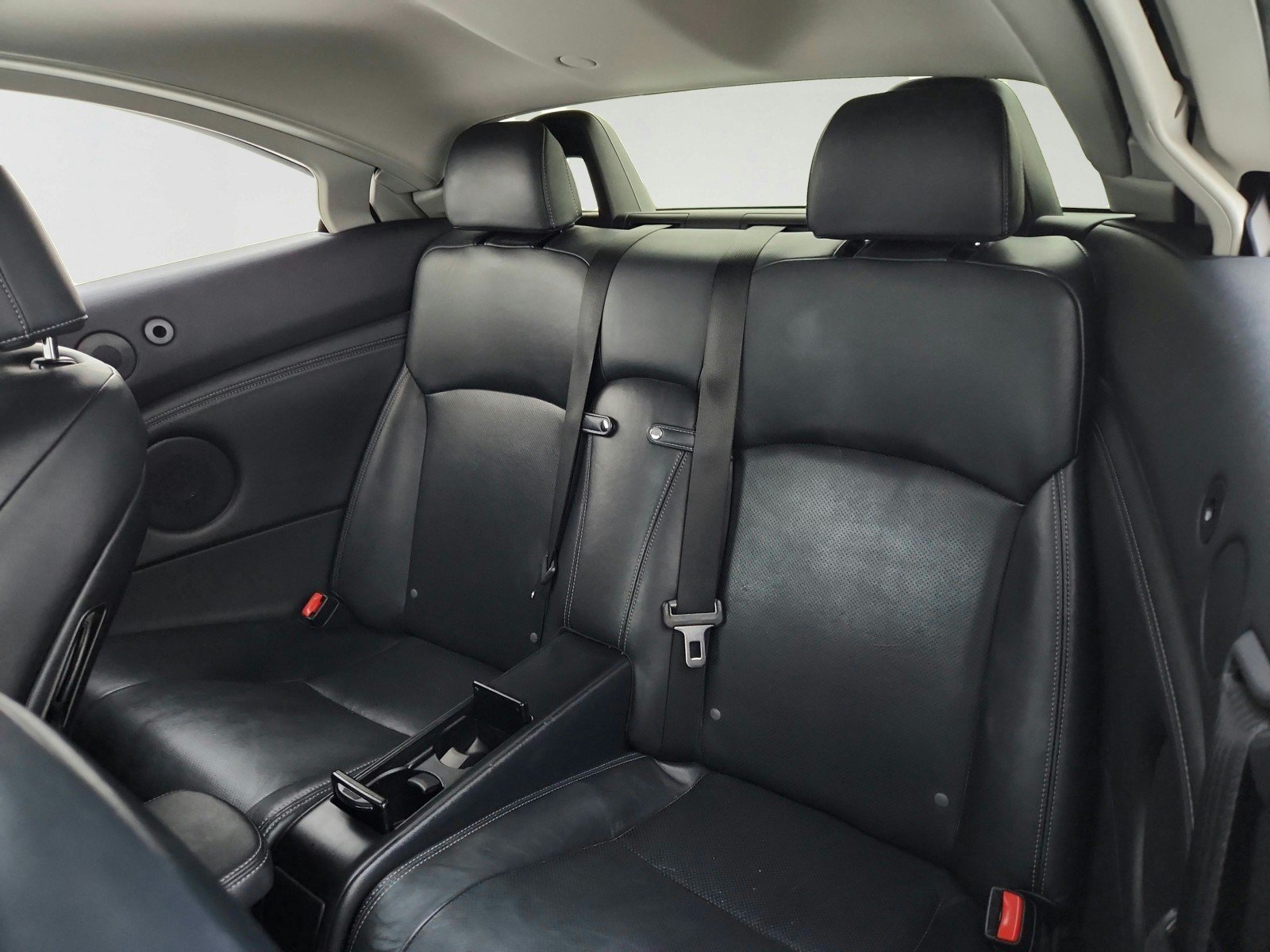 Used 2013 Starfire Pearl Lexus 2-DR. HARDTOP CONV image 24
