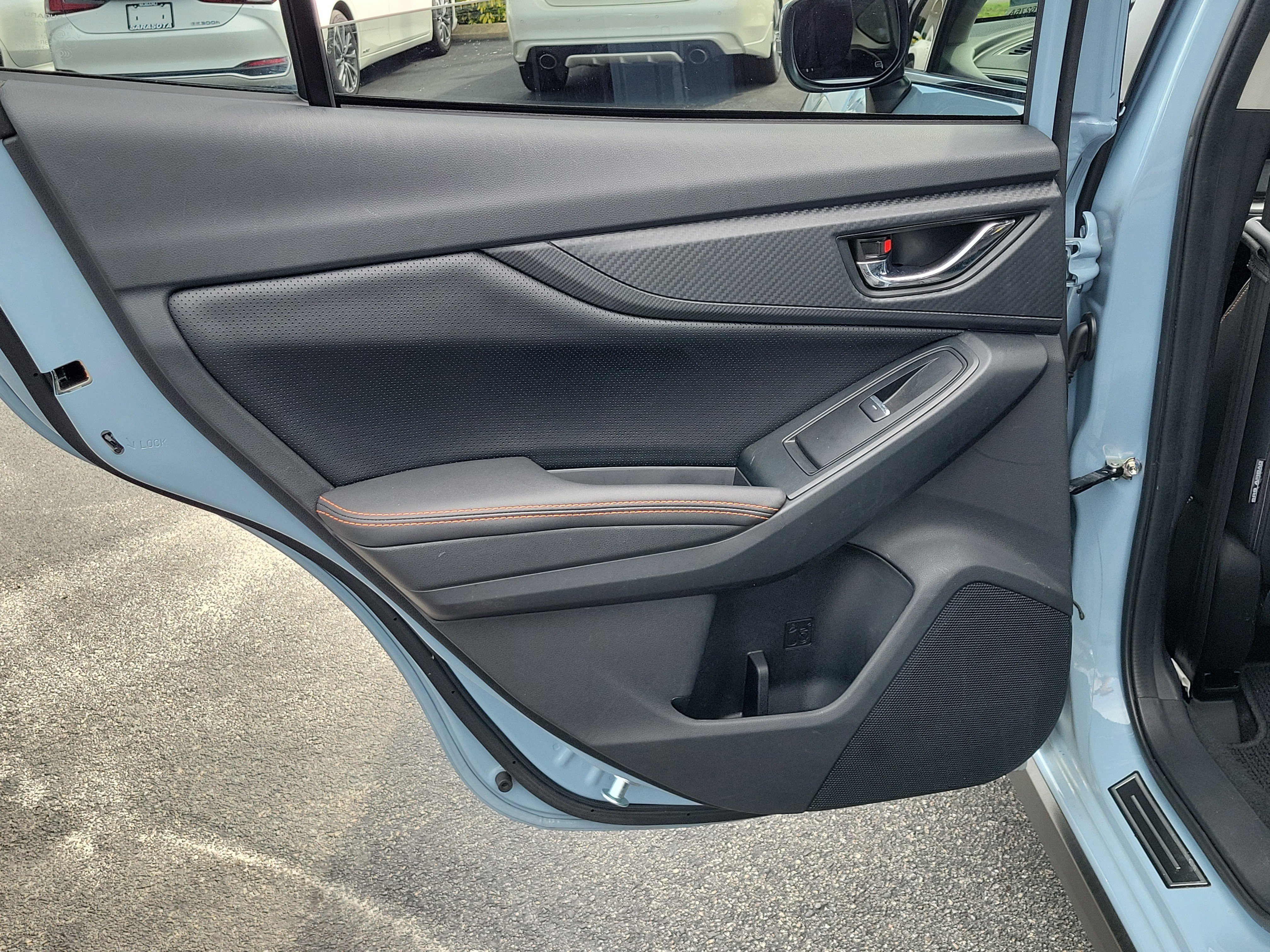 Used 2021 Cool Gray Khaki Subaru Limited image 12