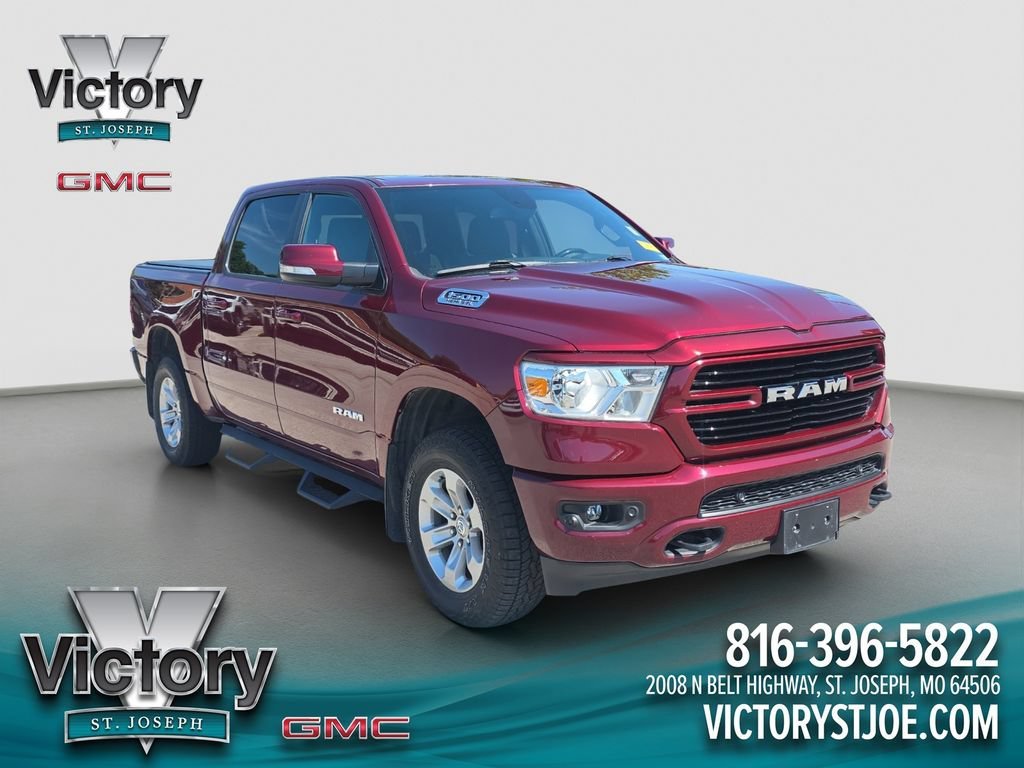 2020 RAM 1500 Big Horn Crew Cab 4X4 5'7" Box