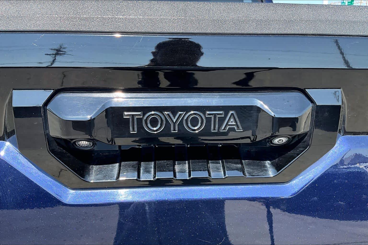 Used 2022 Blueprint Toyota Platinum image 58