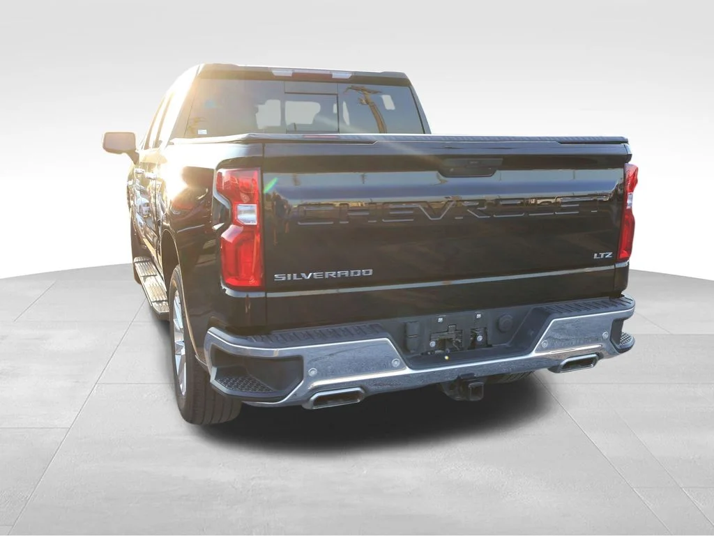 Used 2019 Black Chevrolet LTZ image 22