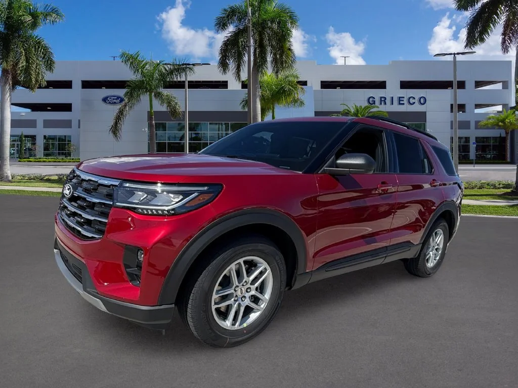 New 2027 Ruby Red Metallic Tinted Clearcoat Ford Active image 3