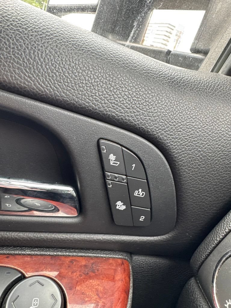 Used 2011 BLACK Chevrolet LTZ image 11