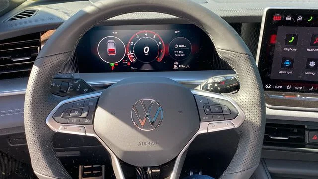 New 2026 White/off-white Volkswagen 2.0T SE R-Line Black image 14