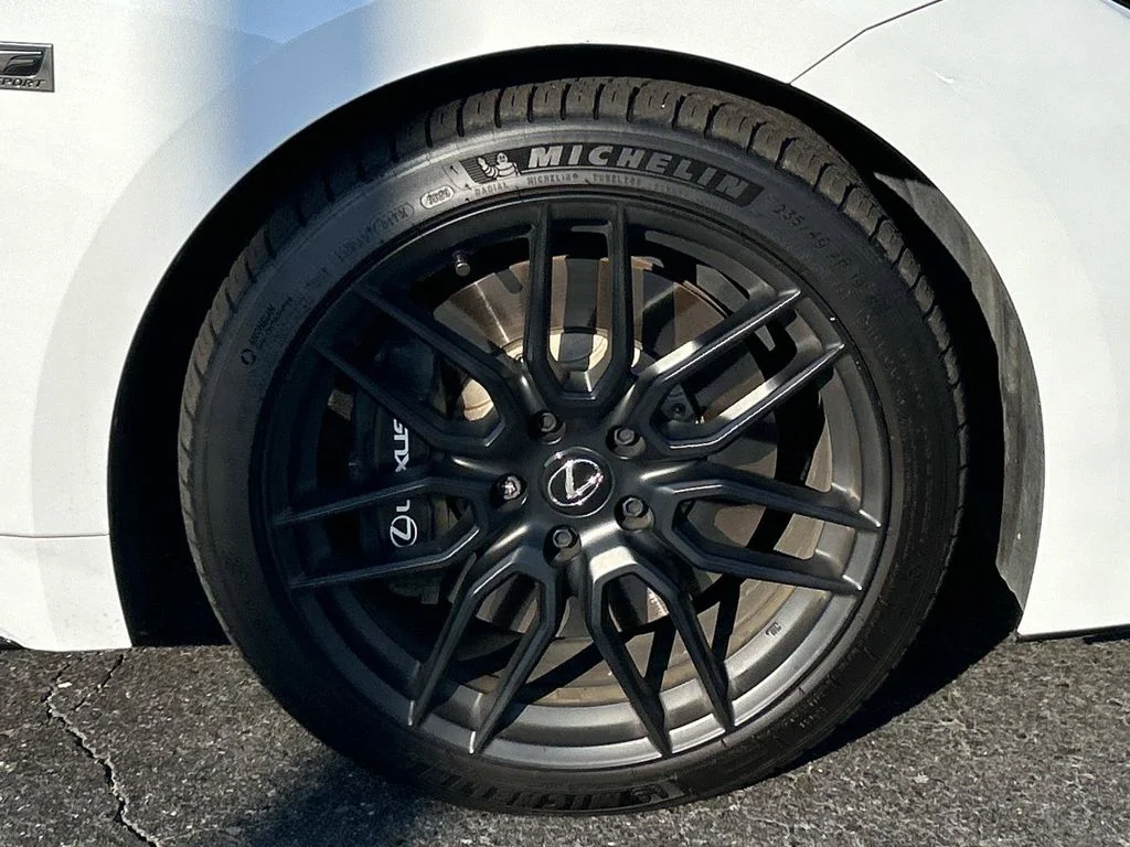 Used 2024 White Lexus 500 F SPORT Performance Premium image 10