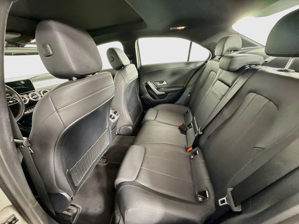 Used 2019  Mercedes-Benz A 220 image 25