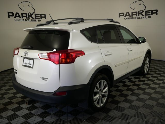 Used 2014 Blizzard Pearl Toyota Limited image 5