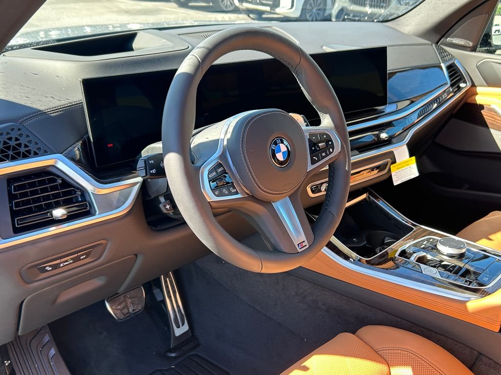 New 2026 Dravit Grey Metallic BMW xDrive40i image 13