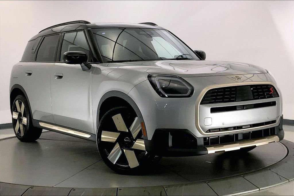 2025 MINI Countryman S ALL4's photo