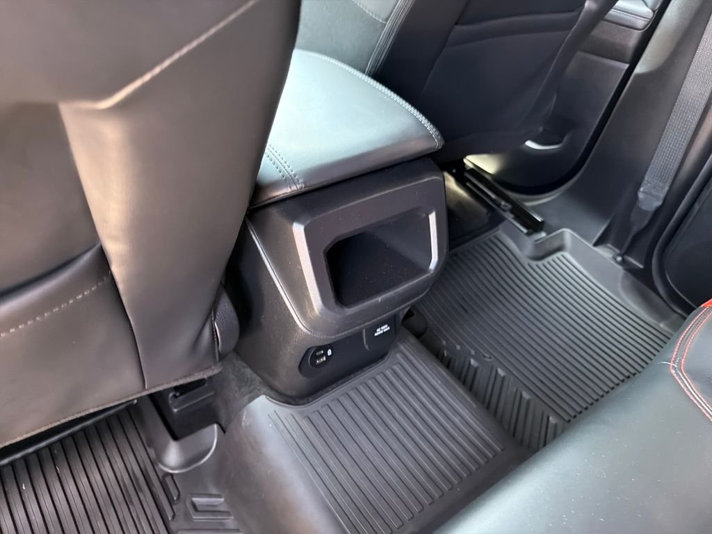 Used 2025 Gray Ford Raptor image 33