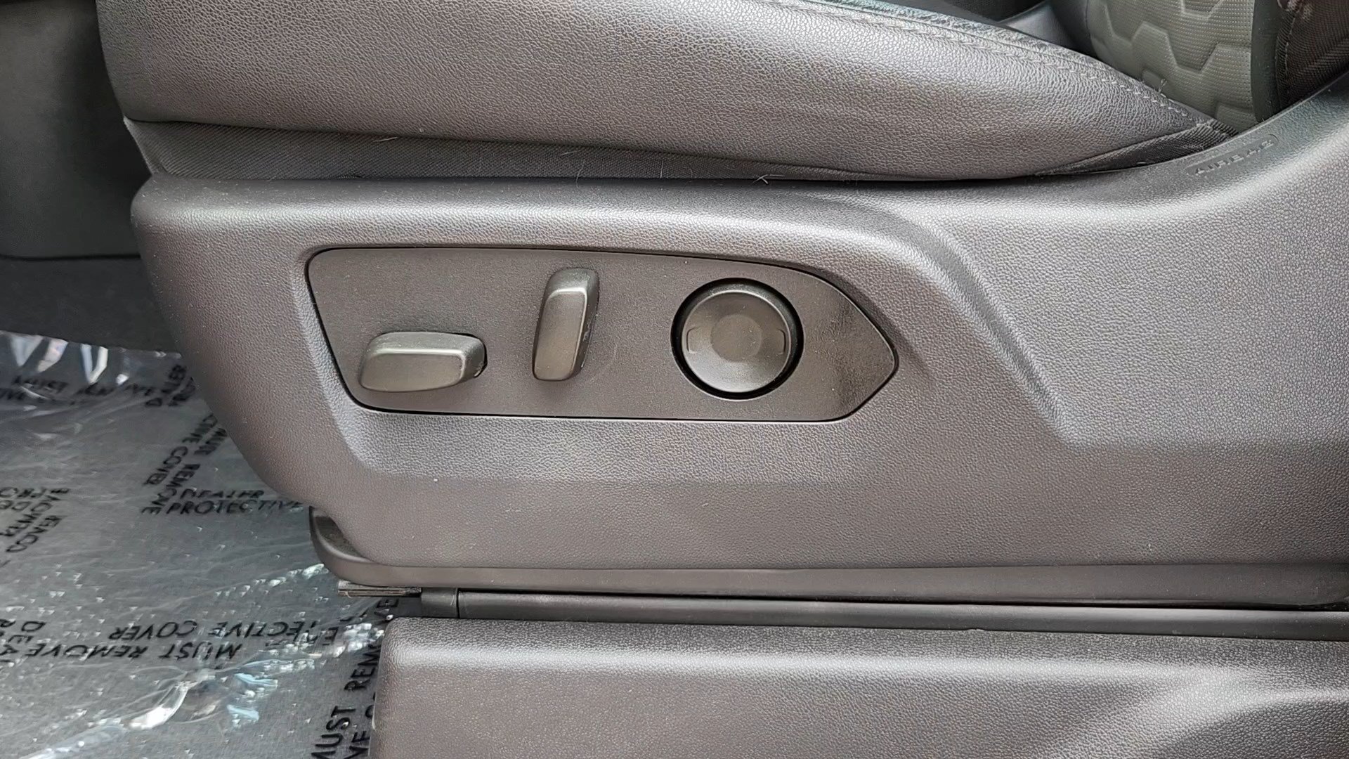 2024 Chevrolet Silverado 2500HD ZR2 - Photo 9