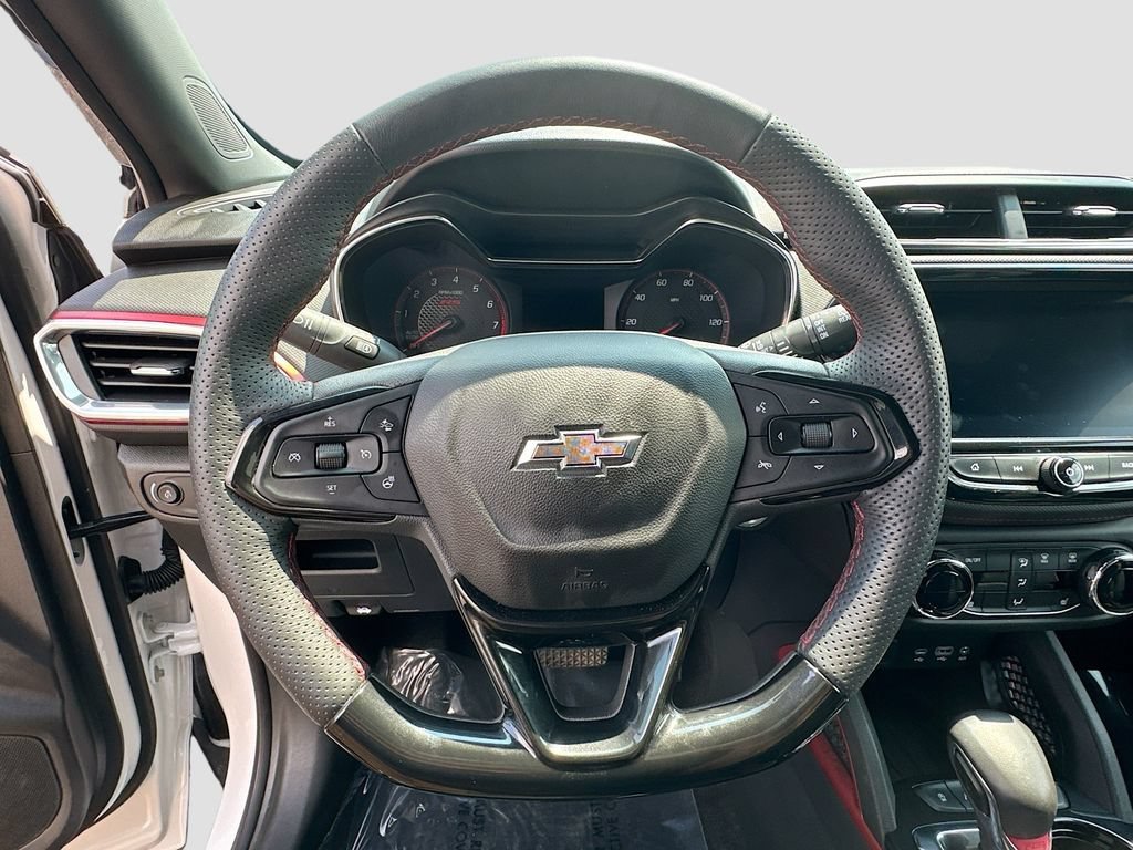 Used 2023 Summit White Chevrolet RS image 11