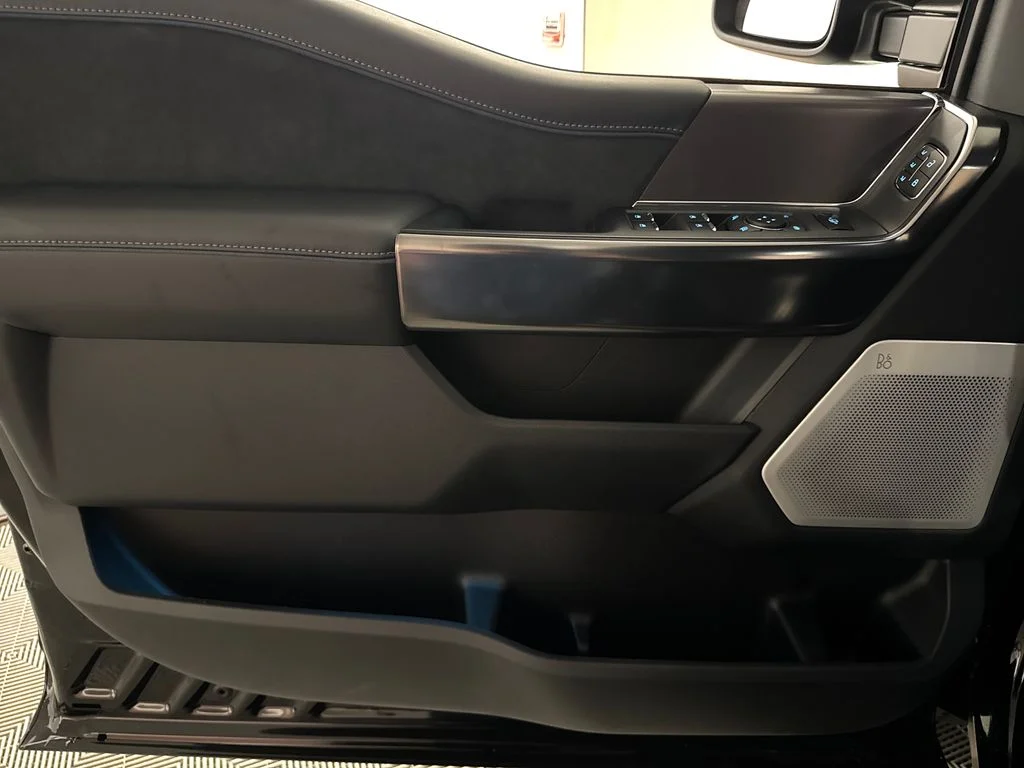 New 2026 Black Ford Platinum image 24