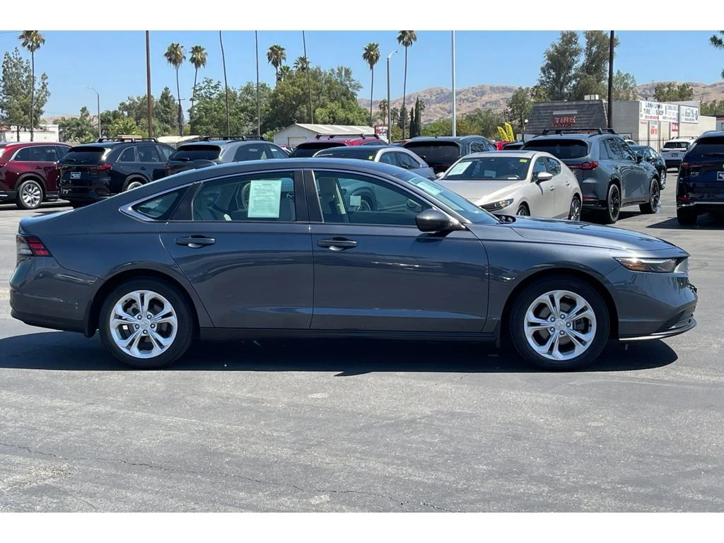 Used 2024 Meteorite Gray Metallic Honda LX image 7