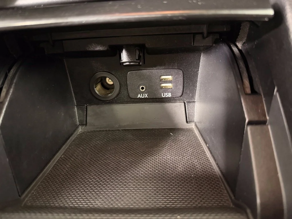 Used 2015 Gray Subaru 3.6R image 27