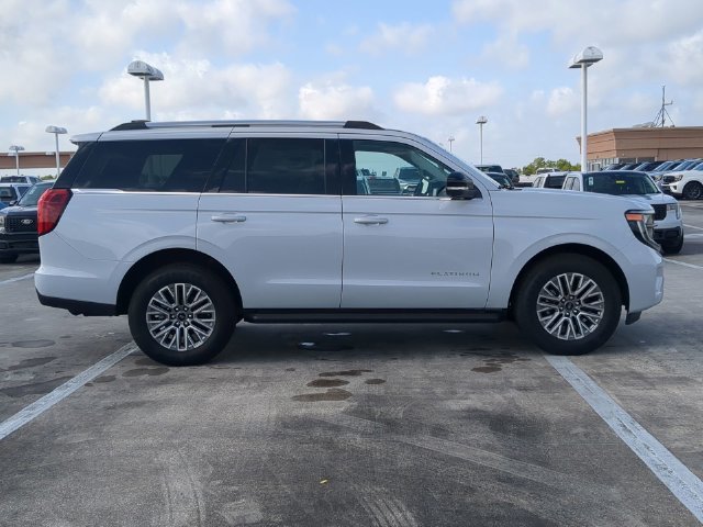 New 2026 Space Silver Metallic Ford Platinum® image 106