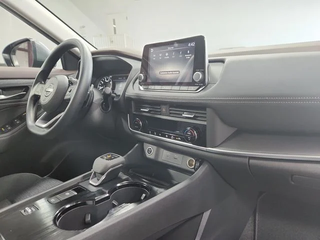 Used 2023 Gray Nissan SV image 30
