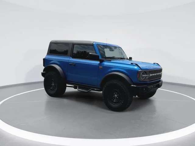 Used 2026 Blue Ford Badlands image 2