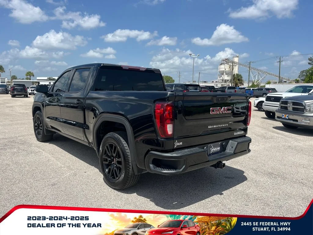 Certified Used 2022 ONYX BLACK GMC Elevation image 5