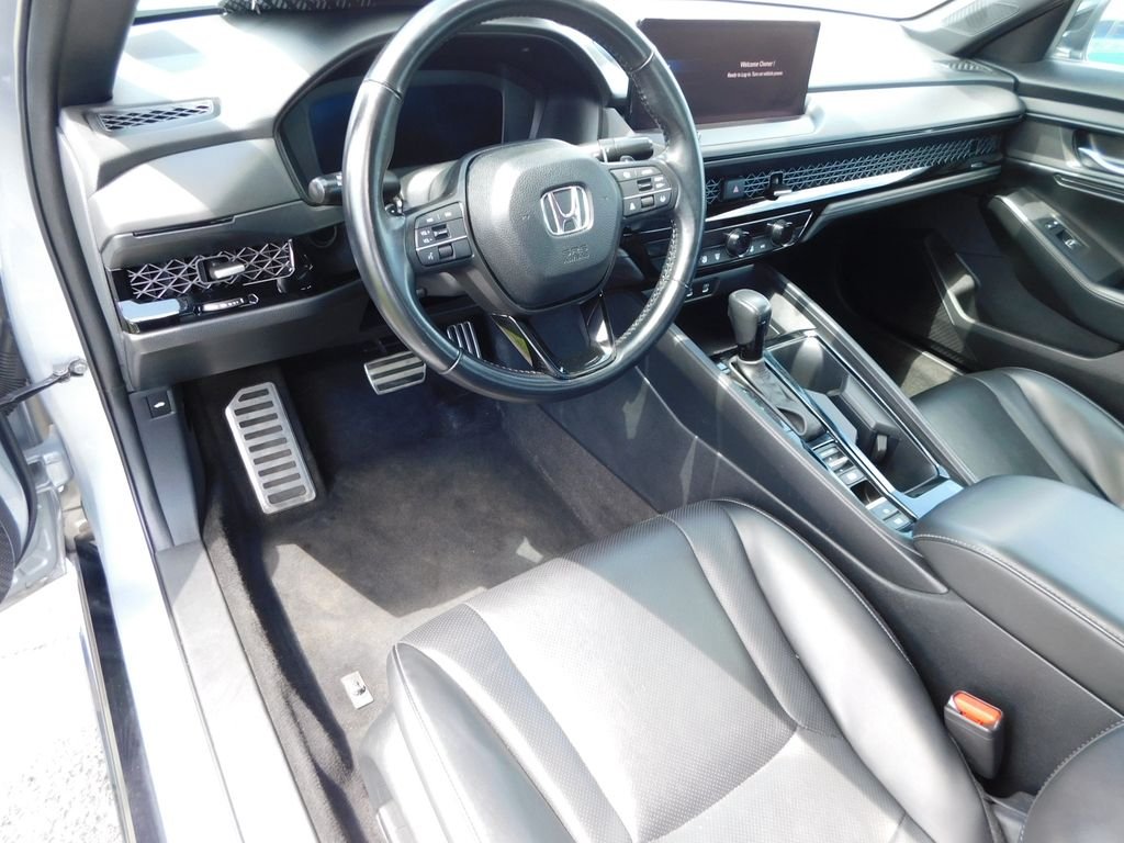 Used 2023 Silver Honda Sport-L image 15