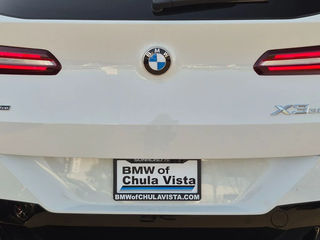 New 2026 White BMW 30 xDrive image 37