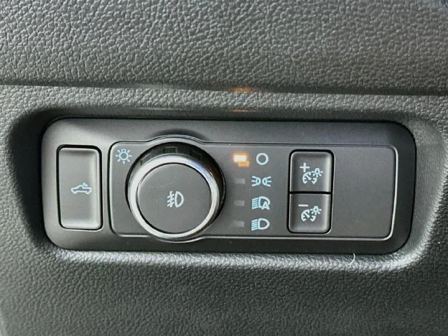 New 2026 Gray Ford XLT image 21