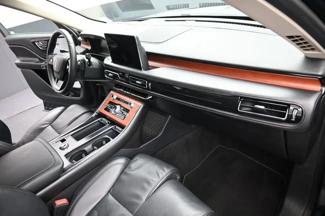 Certified Used 2021 Flight Blue Lincoln Reserve image 30
