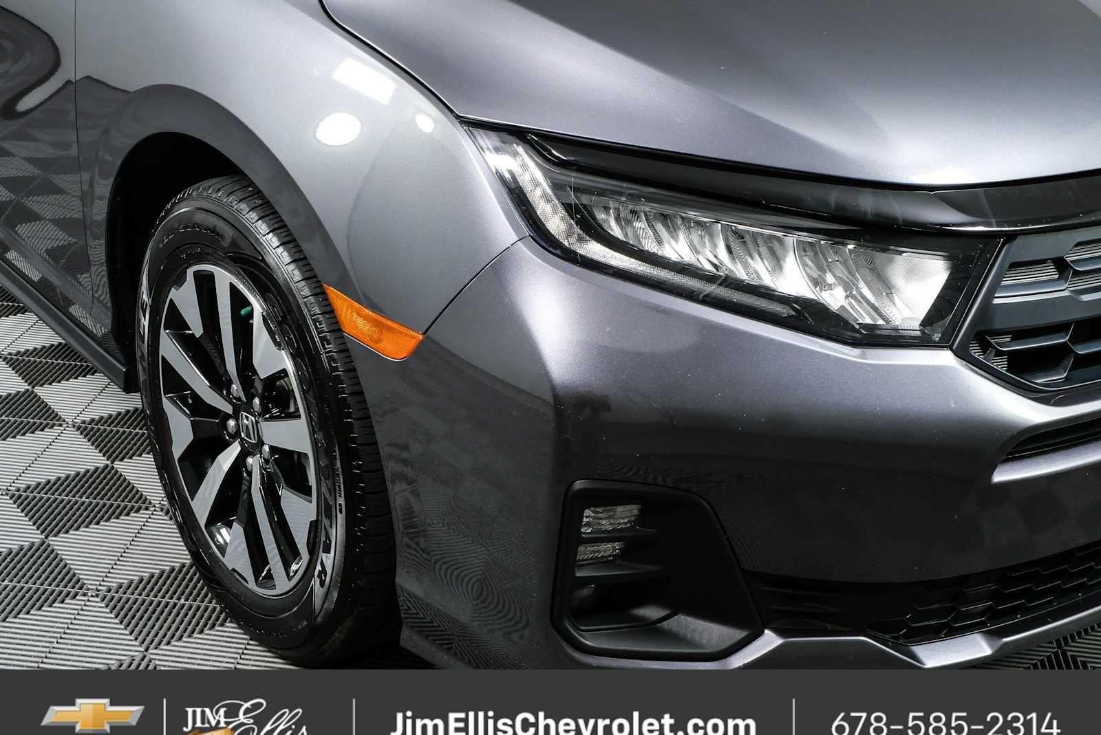 2025 Honda Odyssey EX-L - Photo 38