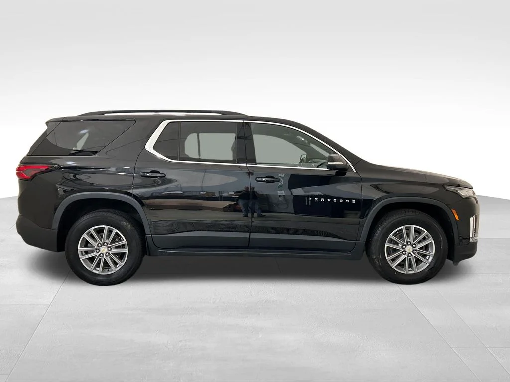 Used 2022 Black Chevrolet LT image 6