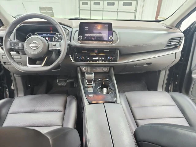Used 2023 Black Nissan SV image 25