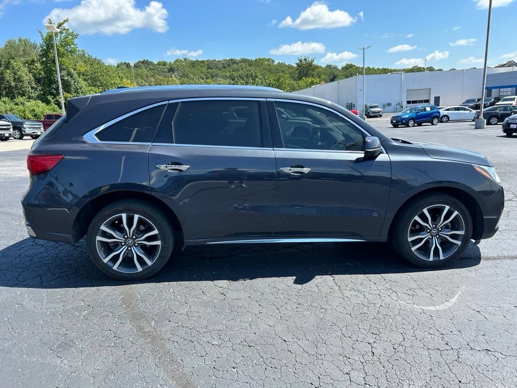 Used 2019  Acura w/Advance Pkg image 4