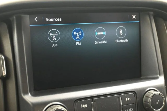 Used 2022 ONYX BLACK GMC 2WD Elevation image 16