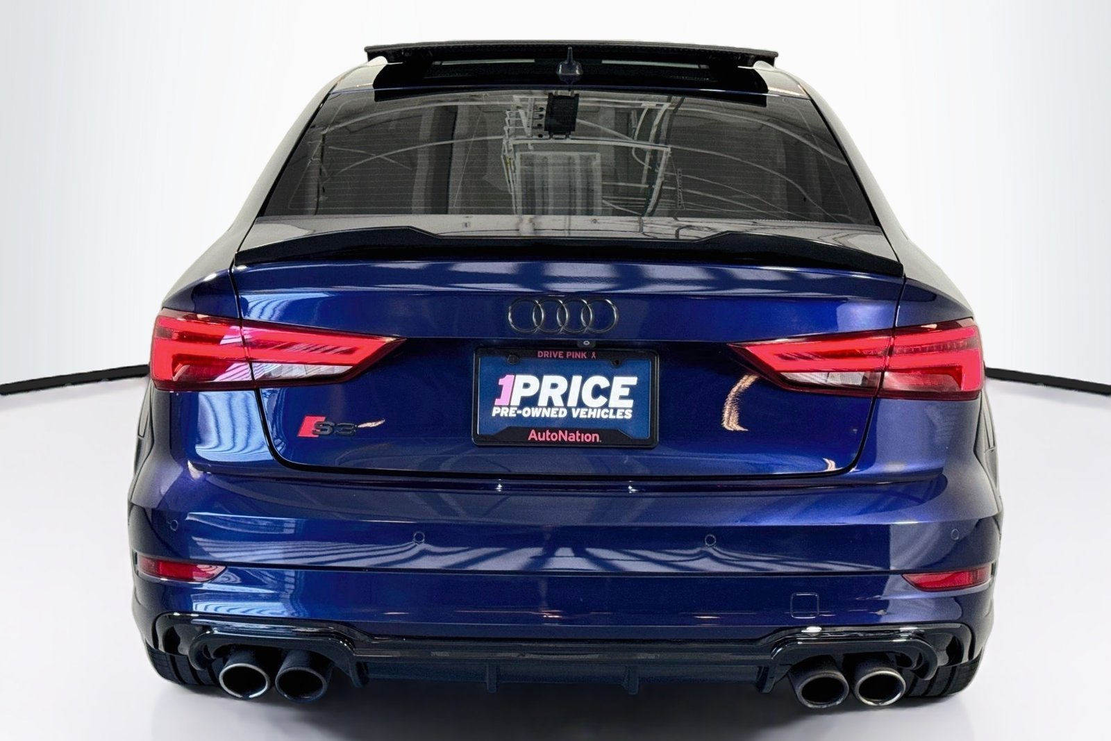 Used 2019 Navarra Blue Metallic Audi Prestige image 6