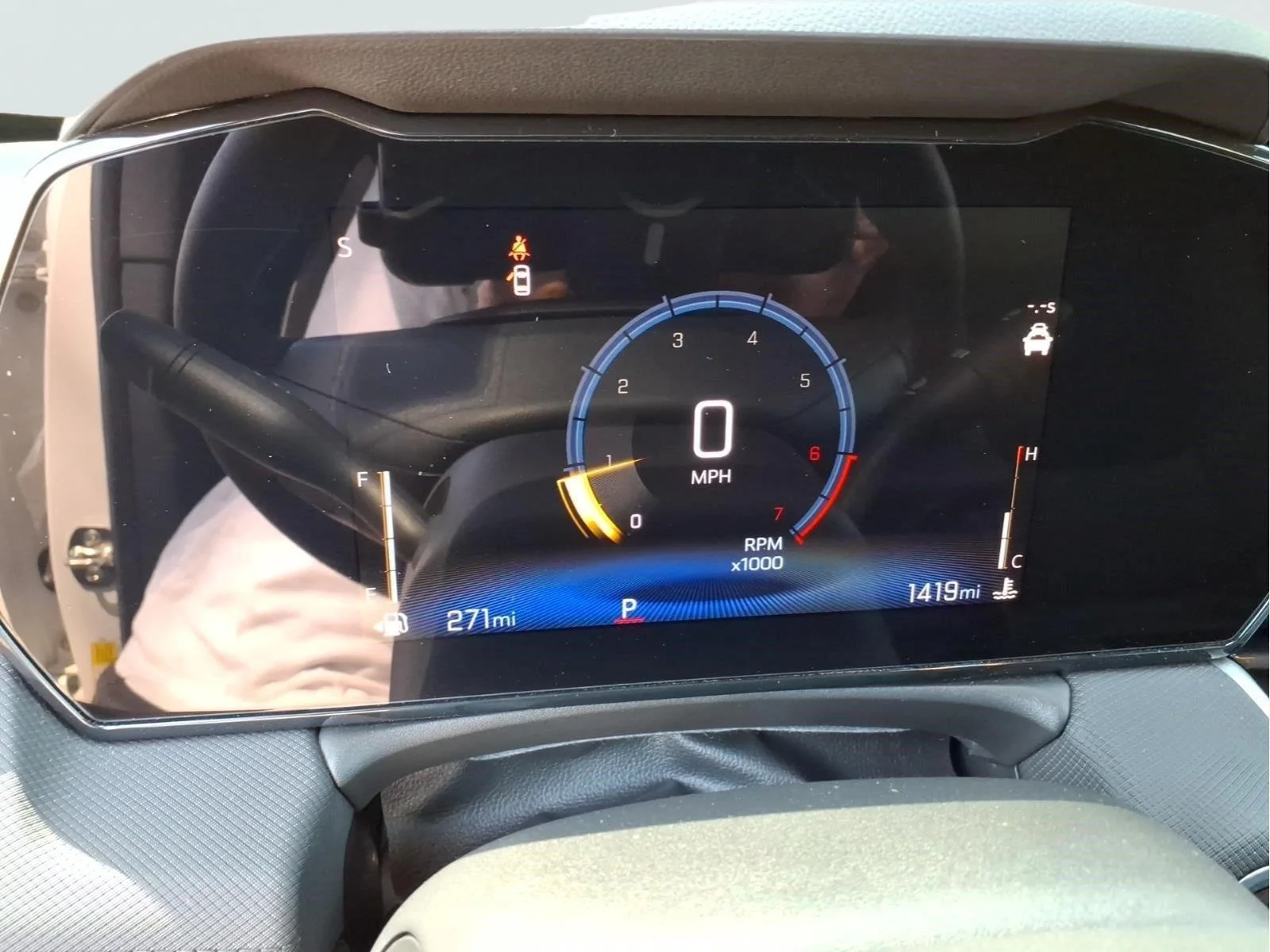 New 2026 Summit White Chevrolet LT image 21