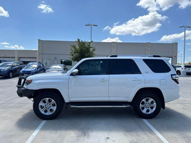 Certified Used 2020 ICE CAP Toyota SR5 Premium image 8
