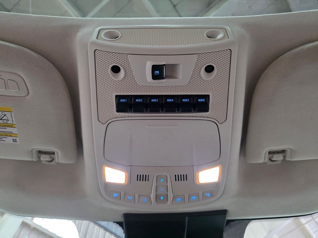 Used 2021 Gray Ford Limited image 31