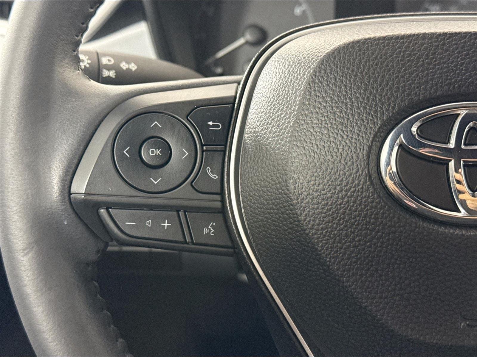 Certified Used 2024 Ice Cap Toyota SE image 17