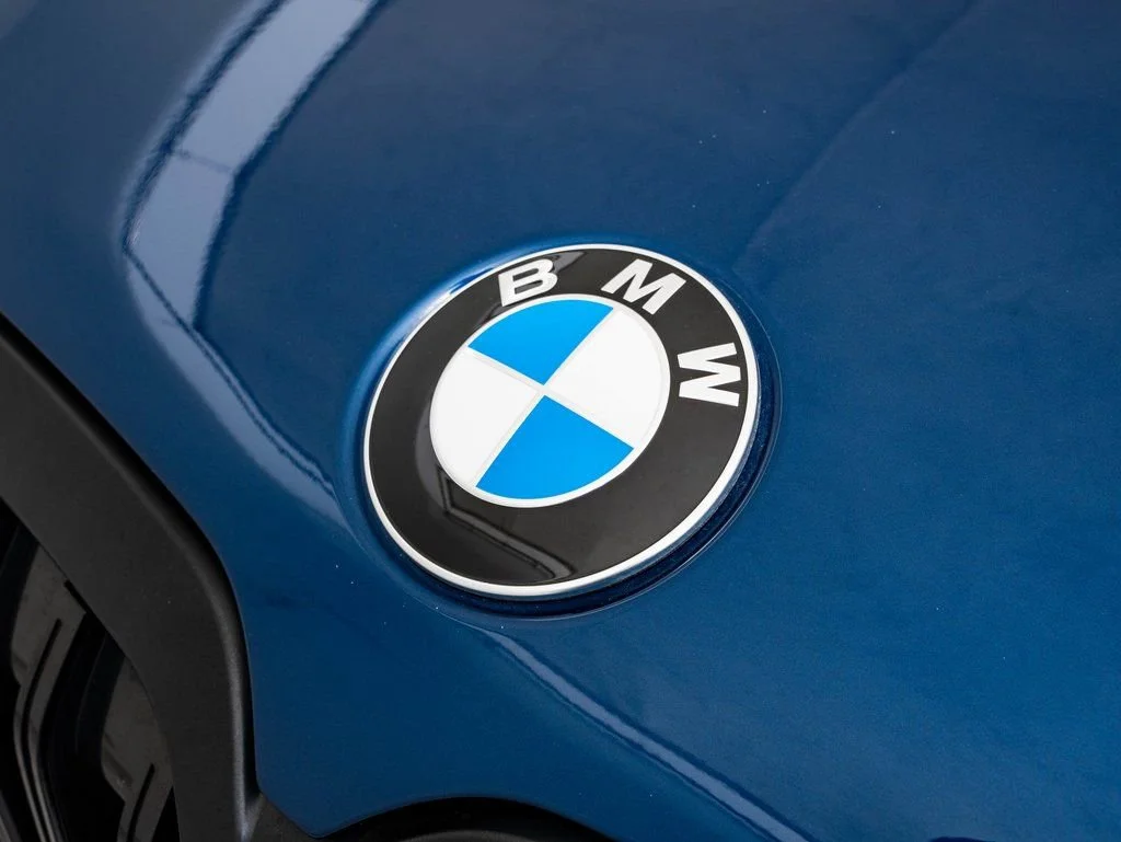 Used 2024 Avus Blue Metallic BMW M60i image 3