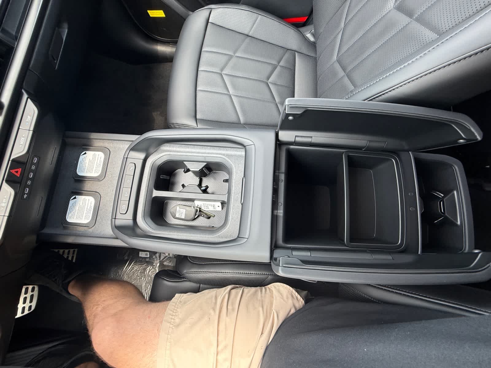 New 2027 Glacial White Pearl Kia X-Line SX image 19