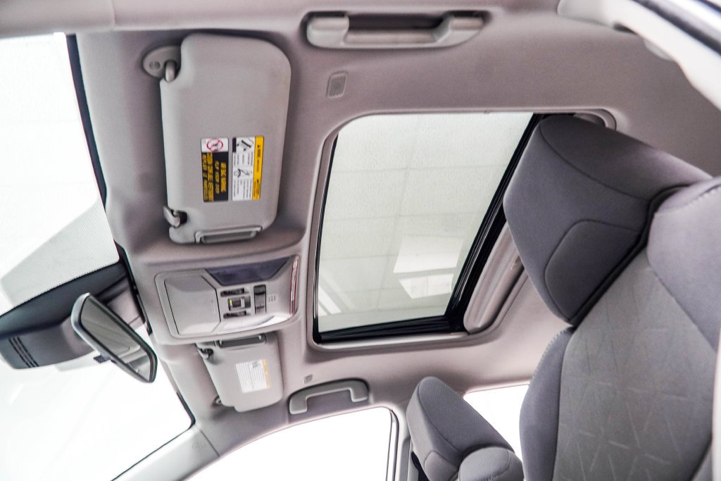 Used 2025 White Toyota XLE image 40