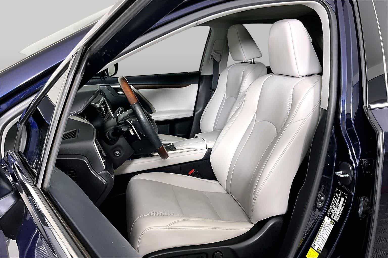 Used 2021 Nightfall Mica Lexus  image 8