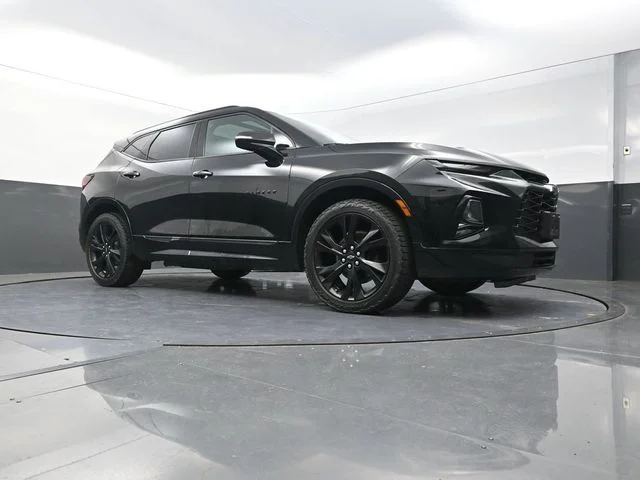 Used 2021 Black Chevrolet RS image 20