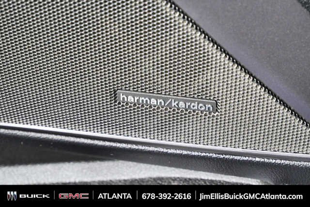 Used 2021 Portimao Blue Metallic BMW 330i image 7