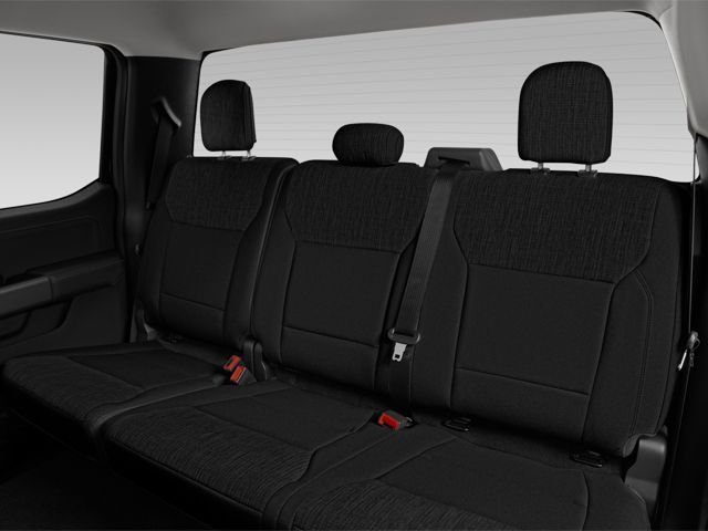 Used 2024 Oxford White Ford XLT image 11
