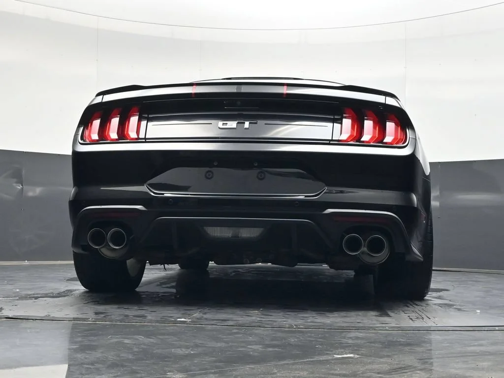 Used 2018 Shadow Black Ford GT image 31