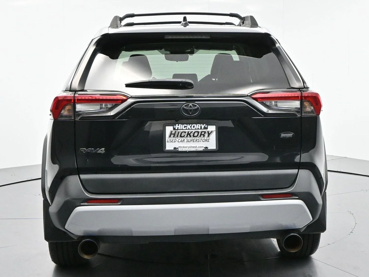Used 2022 Midnight Black Metallic Toyota Adventure image 6