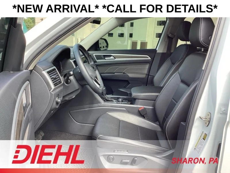 Used 2023 White Volkswagen SEL image 9