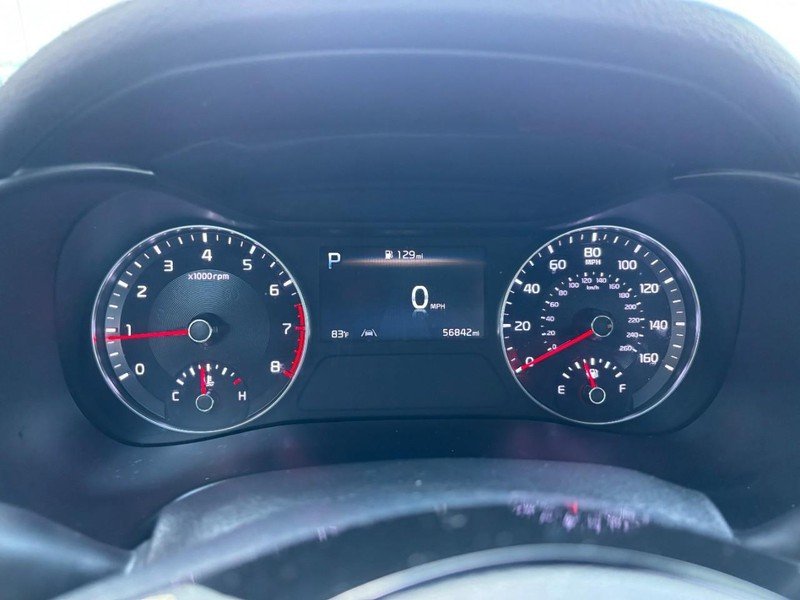 Used 2022 Snow White Pearl Kia GT-Line IVT image 22