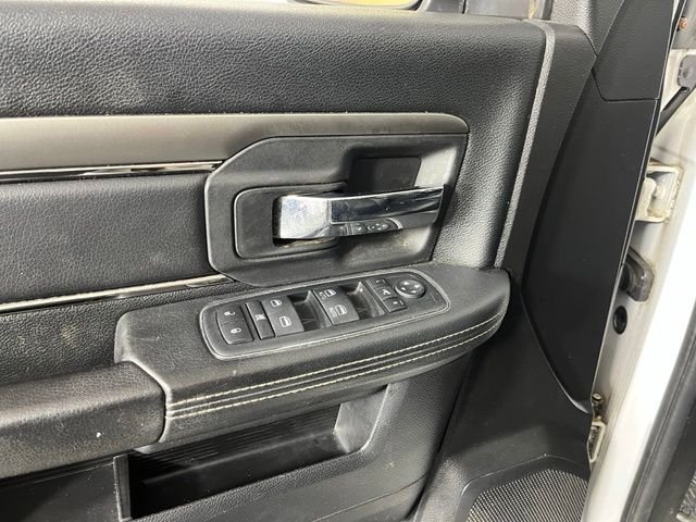 Used 2015 White Ram Sport image 11