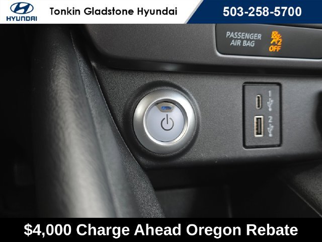 2025 Nissan Leaf S - Photo 36